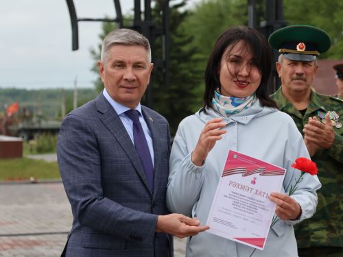 Җиңүләребез «Җиңү Байрагы»ннан килә