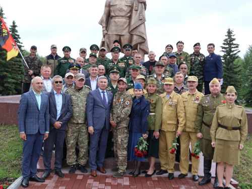 Җиңүләребез «Җиңү Байрагы»ннан килә