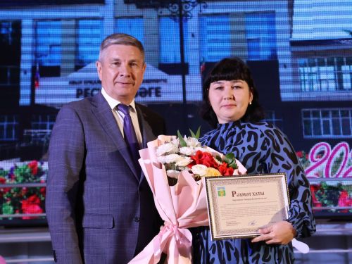Актаныш технология техникумында тантаналы чыгарылыш: 76 студентыбыз диплом алды