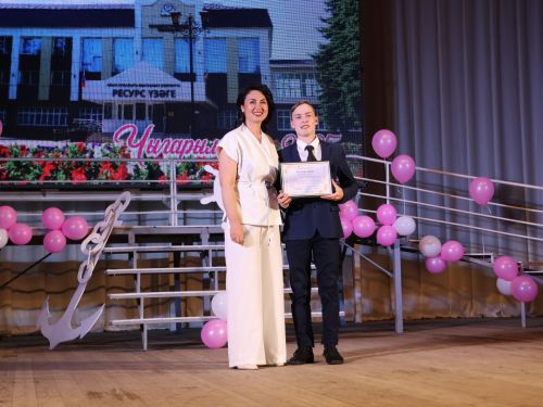 Актаныш технология техникумында тантаналы чыгарылыш: 76 студентыбыз диплом алды