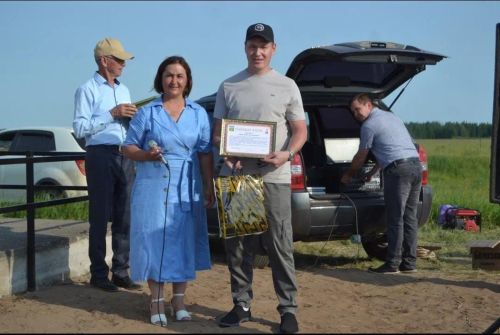 Су басу ихтималы аркасында юкка чыккан авылларның Бөек Ватан сугышы ветераннарына һәйкәл ачылды