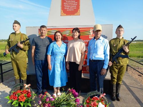 Су басу ихтималы аркасында юкка чыккан авылларның Бөек Ватан сугышы ветераннарына һәйкәл ачылды