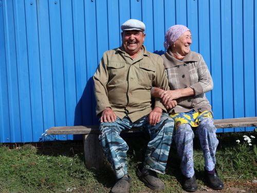 Төп нигезнең кадерен тоеп яшиләр