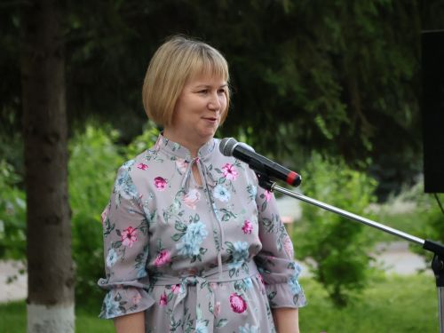 «Пар балдак»та мәңгелек мәхәббәт: Актаныш Бриллиант, Зөбәрҗәт һәм Алтын туй юбилярларын котлады