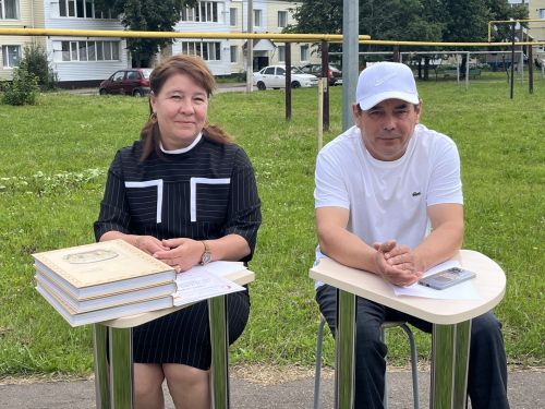Татарстанда җәй: Актанышның яшь гаиләләре «Гаиләм-җылы учагым» ишегалды бәйрәмендә ял итте