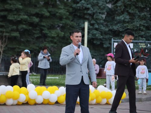 Гаилә, мәхәббәт һәм тугрылык көненә багышланган концерттан безнең репортаж