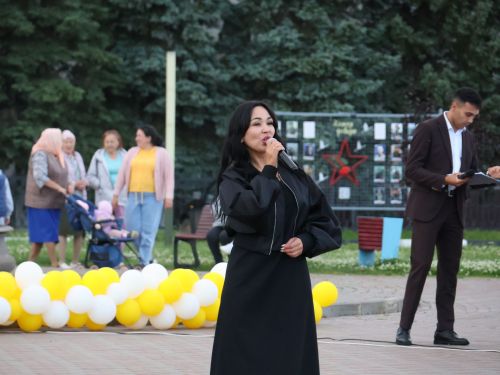 Гаилә, мәхәббәт һәм тугрылык көненә багышланган концерттан безнең репортаж