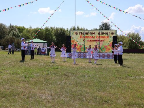 Батырлар авылы Мари Суыксуында иң-иңнәрне олыладылар