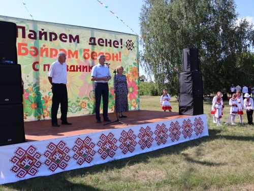 Батырлар авылы Мари Суыксуында иң-иңнәрне олыладылар