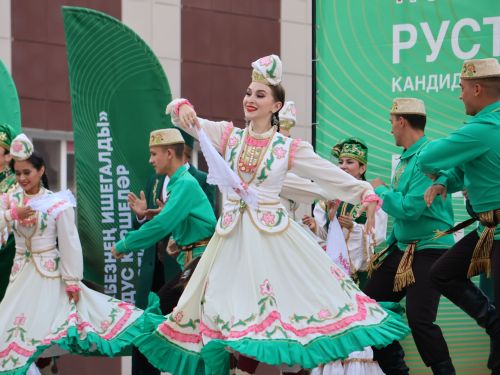 Актанышта «Безнең ишегалды» программасының биш еллыгын бәйрәм иттеләр