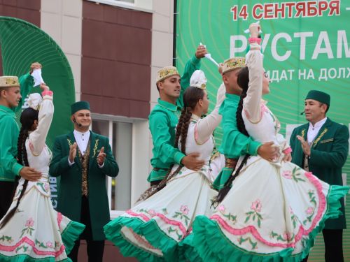 Актанышта «Безнең ишегалды» программасының биш еллыгын бәйрәм иттеләр