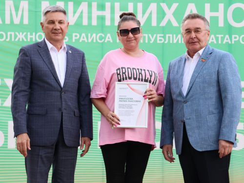 Актанышта «Безнең ишегалды» программасының биш еллыгын бәйрәм иттеләр