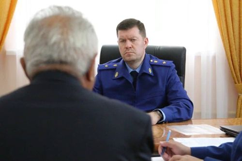 Татарстан прокуроры Альберт Суяргулов Актанышта гражданнарны кабул итте