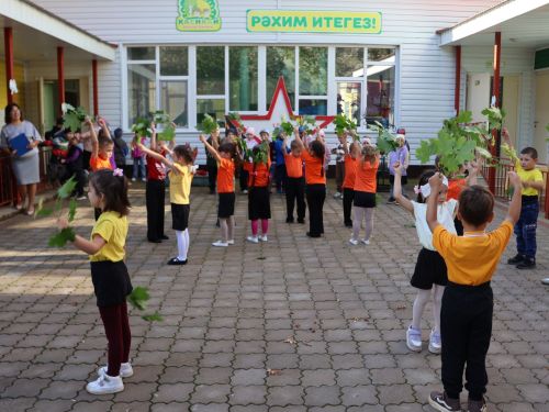 «Каенкай»да юмарт көз бәйрәме: быелгы уңыш һәм финанс белеме ярминкәсе узды