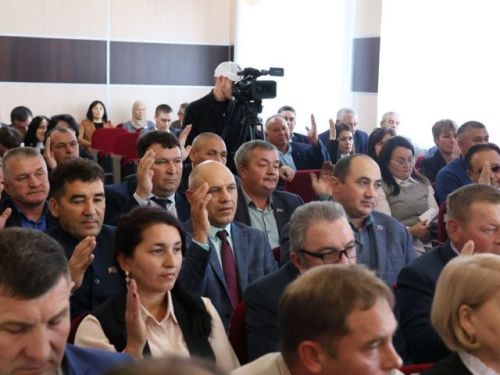 Актаныш районы башлыгы булып Ленар Зарипов сайланды