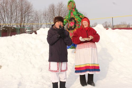Уярня в Мари Суксы: Как марийская Масленица объединяет поколения