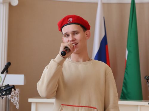 Махсус хәрби операция батырларының әтиләре «Герой әтисе» күргәзмәсенә багышланган тантанада чыгыш ясады