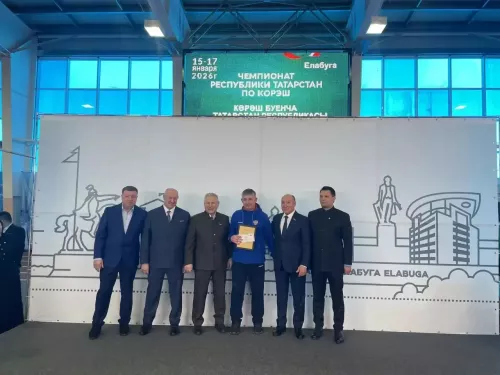 Балалар -яшүсмерләр спорт мәктәбе остазы Илфир Әнвәров «Татарстан Республикасының милли көрәш буенча  иң яхшы тренеры» дипломы белән бүләкләнде