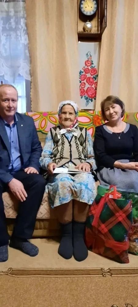 Яңа Кормаш авылында яшәүче Шакирова Эгьдәбә Фәрхетдин кызына 98 яшь тулды