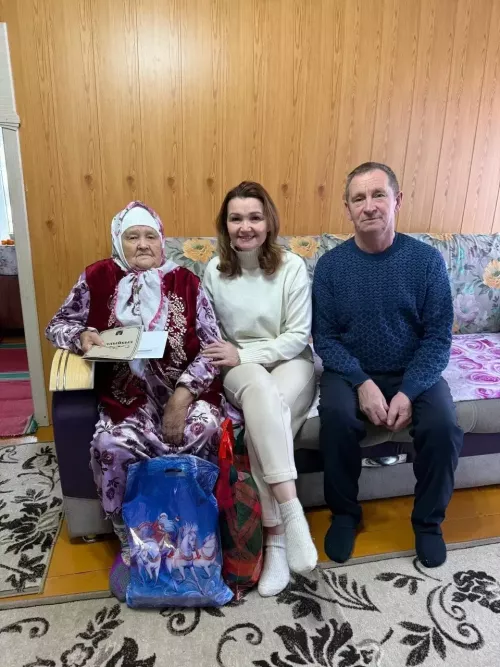 Теләкәйдә яшәүче Мөхтәрәмә Габдуллина 95 яшьлек юбилеен билгеләп үтте