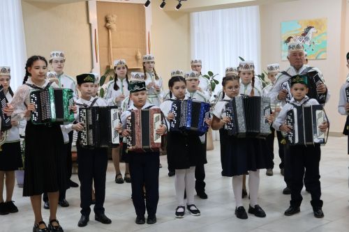 Яңа Әлемдә «Алма» милли агарту үзәге ачылды