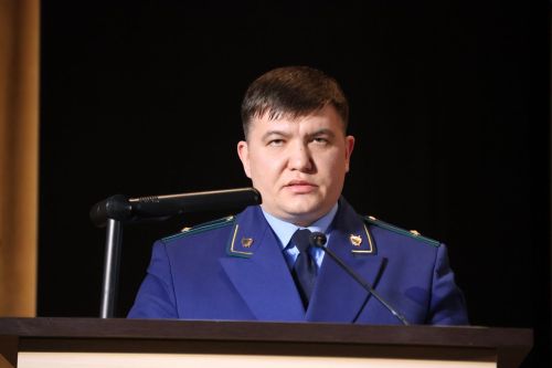 Актаныш районы прокуроры балигъ булмаганнар иминлеген тәэмин итү буенча ата-аналар алдында чыгыш ясады