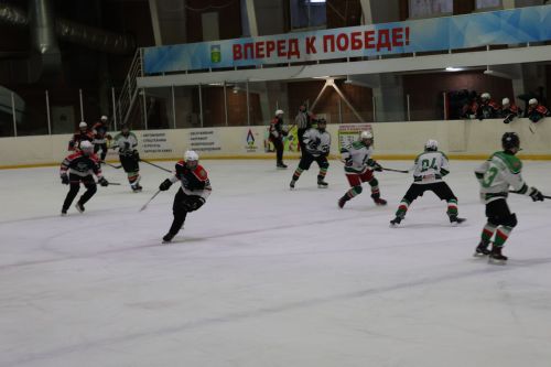 Актанышта «Алтын алка» республика хоккей турниры финалы старт алды