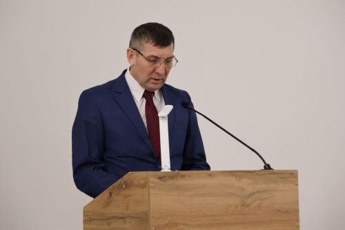 Актаныш районында «Яшьлек» яшьләр үзәгендә гражданнар җыены узды