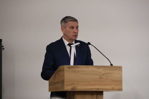 Актаныш районында «Яшьлек» яшьләр үзәгендә гражданнар җыены узды