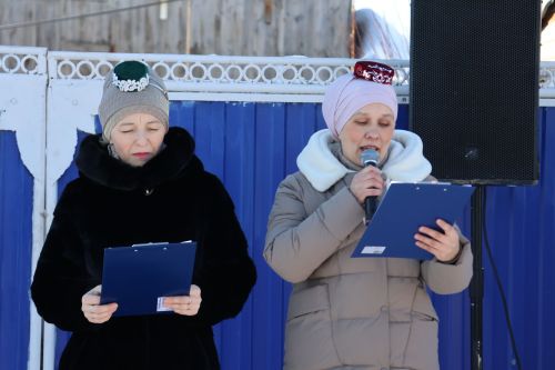 Роберт Сәлахиев исеме күңелләрдә мәңге калачак: Татар Суыксуы авылында мемориаль такта ачылды