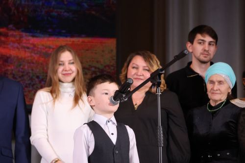 Роберт Сәләхиевне искә алу чарасыннан безнең фотолар
