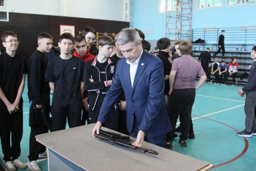 «Допризывник – 2026»: Актанышның «Батыр» спорткомплексында яшьләребез көч сынаша