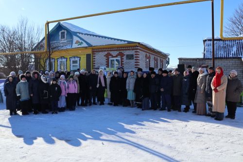 Роберт Сәлахиев исеме күңелләрдә мәңге калачак: Татар Суыксуы авылында мемориаль такта ачылды
