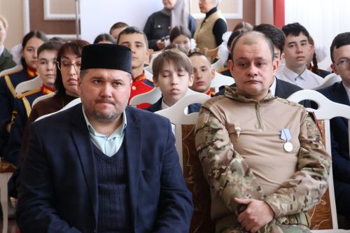 Ватанны сөю- иманнан!