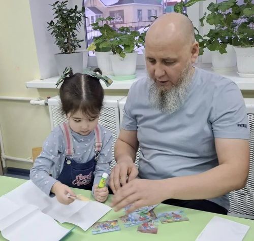 Әти белән бергәләп, була соң ниләр эшләп?