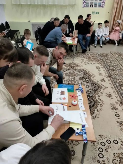 «Әти белән — хәвефсез!»: «Каенкай» балалар бакчасында Ватанны саклаучылар көнен файдалы уздырдылар