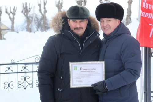 Актанышның батыр, кыю уллары һәм кызлары Ватанны саклаучылар көнендә хөрмәтләнде