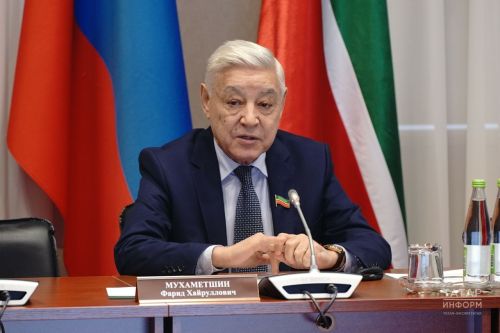 Мөхәммәтшин Татарстан Республикасы Дәүләт гербы көне белән котлады
