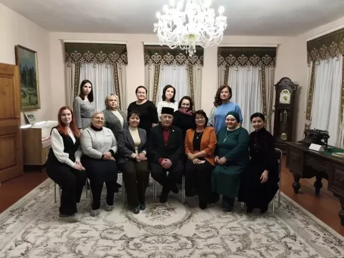 Фирүзә Мингазова: «Бүгенге архивчы –  тарихчы, юрист, программист һәм менеджер бер затта»
