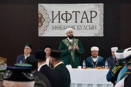 Актанышта ТР мөфтие Камил хәзрәт Сәмигуллин катнашында районкүләм ифтар узды
