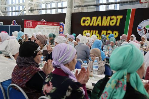 Актанышта ТР мөфтие Камил хәзрәт Сәмигуллин катнашында районкүләм ифтар узды