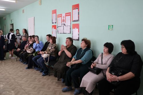Батырлык ядкаре: Махсус хәрби операция батыры Илнар Гәрәевнең бронежилеты туган мәктәбенә кайтты