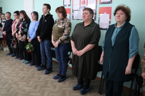 Батырлык ядкаре: Махсус хәрби операция батыры Илнар Гәрәевнең бронежилеты туган мәктәбенә кайтты