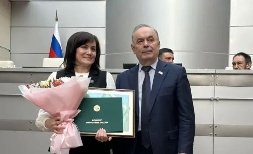 Иске Кормаш авыл җирлеге башлыгы Дилбәр Вәлиева «Закон территориясе» конкурсында катнашып хөрмәтләнде