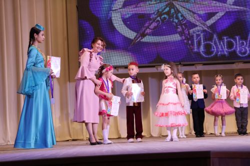 «Йолдызлык – 2026»: Актаныштагы муниципаль этапта «Әтәчкәй» балалар бакчасы җиңде