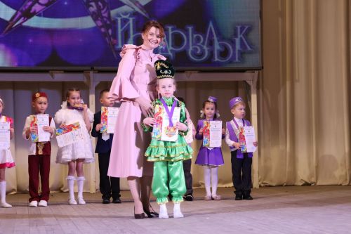 «Йолдызлык – 2026»: Актаныштагы муниципаль этапта «Әтәчкәй» балалар бакчасы җиңде