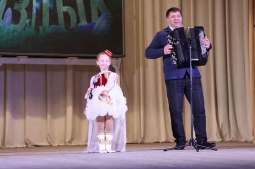 «Йолдызлык – 2026»: Балалар бакчалары гала-концертыннан безнең репортаж