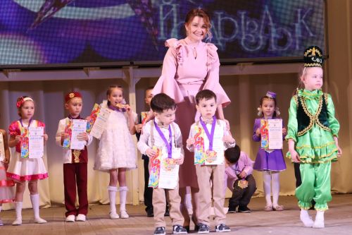 «Йолдызлык – 2026»: Актаныштагы муниципаль этапта «Әтәчкәй» балалар бакчасы җиңде