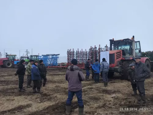 Бүген Актаныш районында язгы кыр эшләренә катнашачак техникаларны кабул итәләр