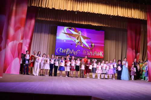 «Йолдызлык-2026»: Актаныш районы мәктәп укучыларының гала-концертыннан безнең репортаж